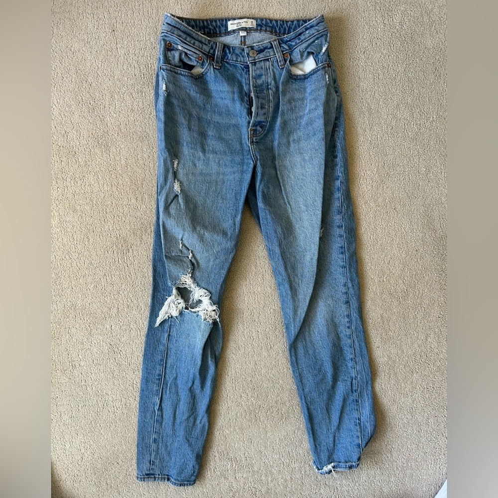 Abercrombie and Fitch The Dad high rise jeans, curve love size 6 distressed